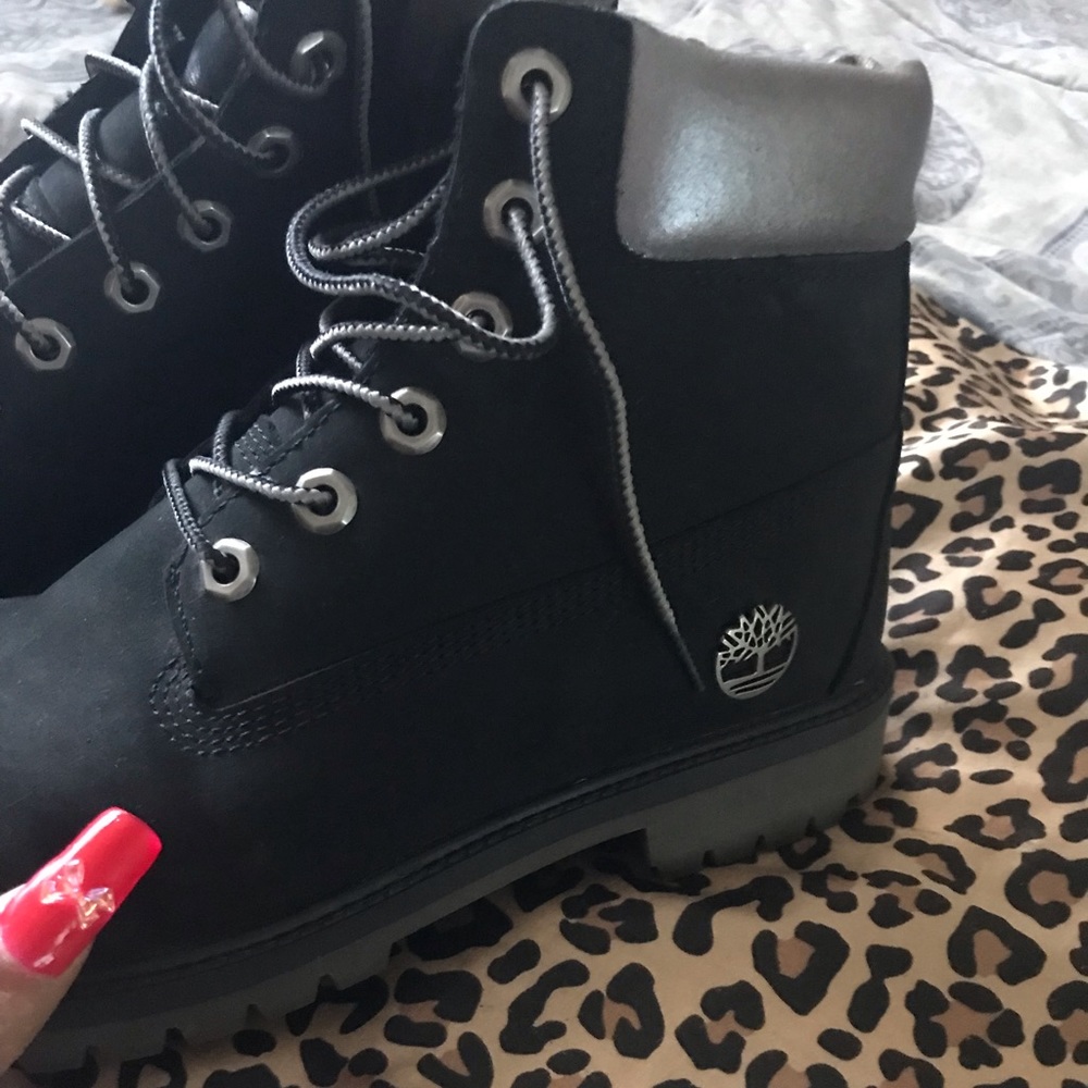 Black Timberland boots 🖤